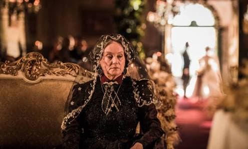 Selma Egrei, no ar em "Velho Chico", comenta sobre a televisão: "Não é mais aquela coisa automática"