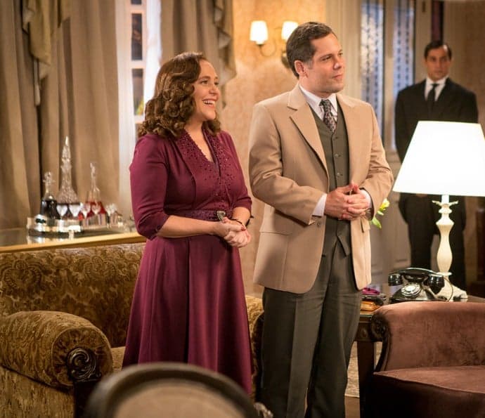 Novos personagens atrapalham a vida de Filomena em "Êta Mundo Bom"