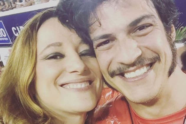 Será? Mulher de Mateus Solano diz ter 'zero ciúmes' das cenas de sexo do marido