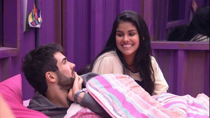 Vencedora do "BBB", Munik esnoba Laham e dá fora em Lucas Lucco