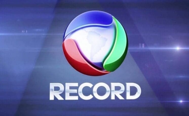 Record veta determinadas cores em figurinos de artistas para não fazer referência a partidos