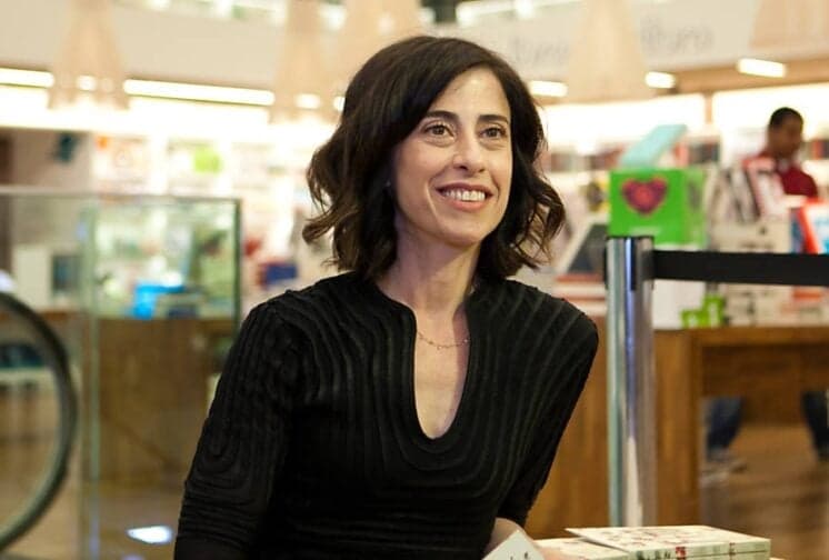 "Minha Estupidez", novo programa de Fernanda Torres, vai misturar entrevista e ficção