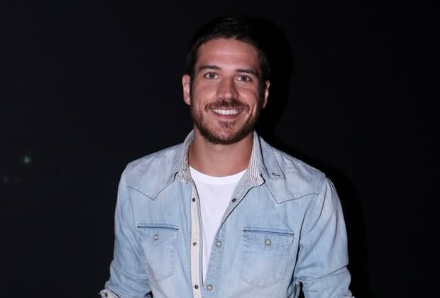 Sem descanso da TV, Marco Pigossi ganha férias prolongadas na Globo