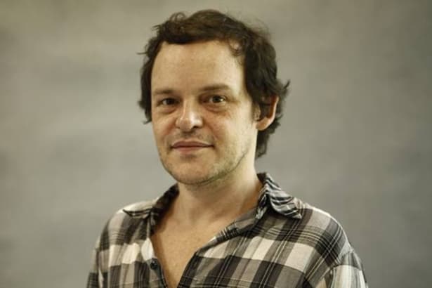 Matheus Nachtergaele comandará programa sobre cinema na TV paga