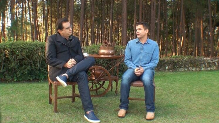 Com namorado de Richthofen, Geraldo Luís atinge o primeiro lugar