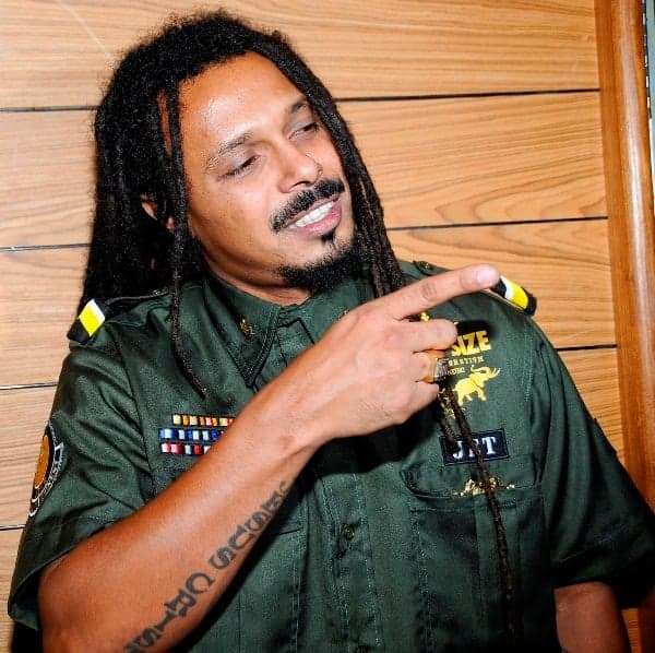 Vocalista do "O Rappa", Marcelo Falcão, descobre que tem filha de 17 anos: "DNA deu positivo"