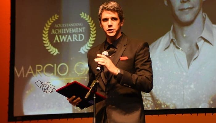 Nicette Bruno, Márcio Garcia e Guilherme Arantes são homenageados nos EUA