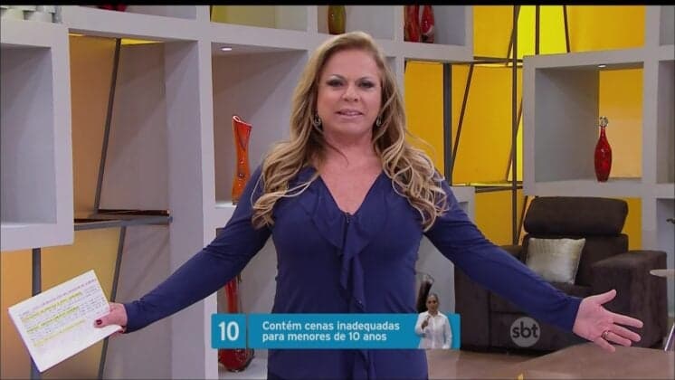 Perguntada sobre veracidade do "Casos de Família", Christina Rocha se exalta