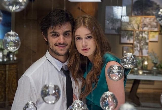 "Totalmente Demais": Eliza aceita namorar com Jonatas