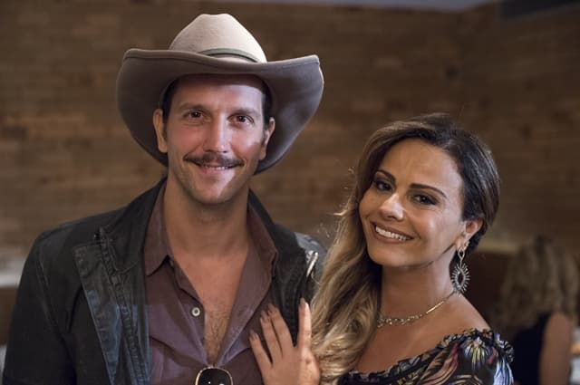 Após oito meses, Vladimir Brichta volta ao ar em série da Globo ao lado de Viviane Araújo