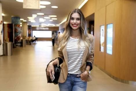 Ex-BBB Flávia Viana é escalada para a série "Mamonas Assassinas"