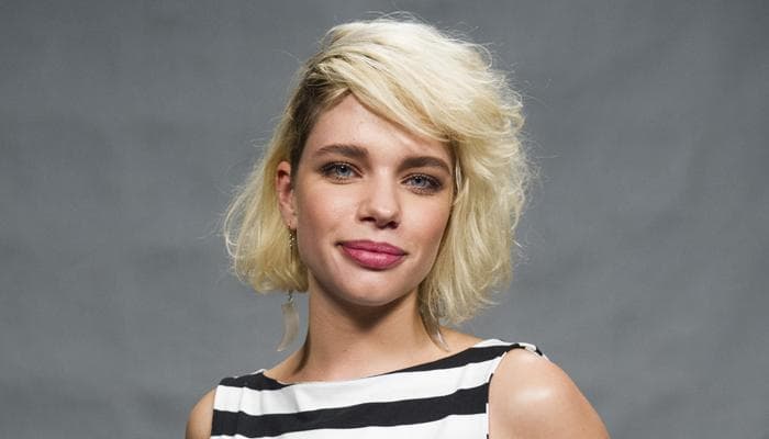"Elas se tornaram muito íntimas e logo já estavam juntas", diz fonte sobre romance entre Bruna Linzmeyer e Kity Féo