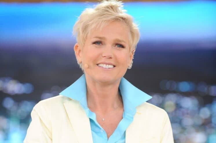 Silvio Santos contrata Xuxa para linha de perfumes da Jequiti