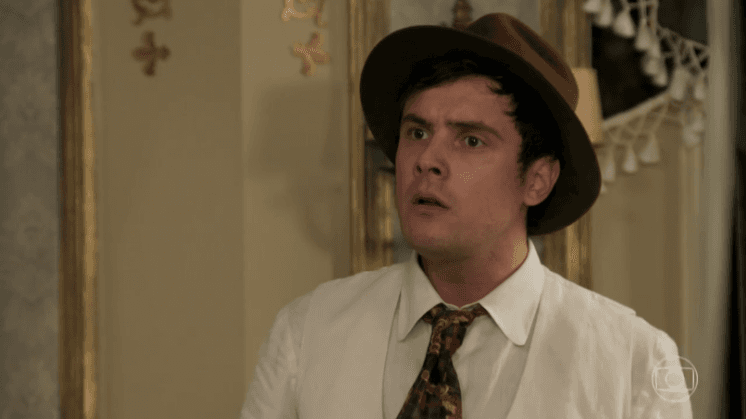 Globo muda programação por causa do futebol e novelas despencam em audiência