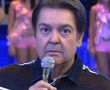 Diretor do Faustão é afastado por namorar Eliana