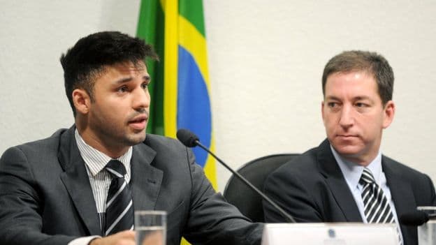 Marido de jornalista internacional que acusa a Globo de "golpe" se candidata a vereador no Rio