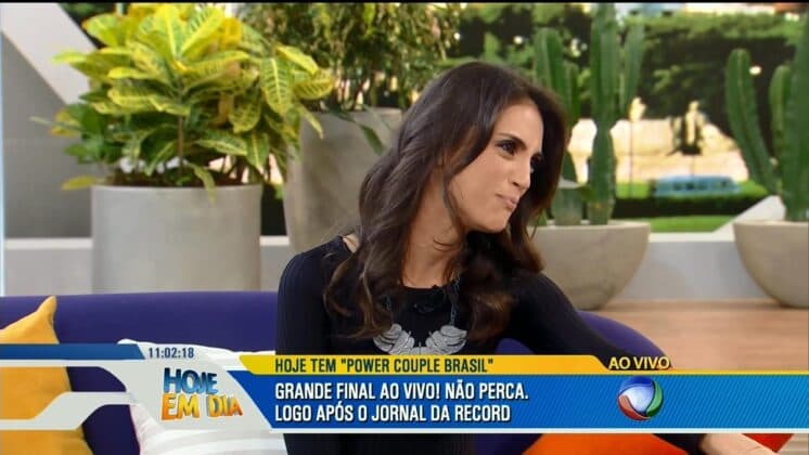 Ana Hickmann sai e Chris Flores volta a apresentar o "Hoje em Dia"