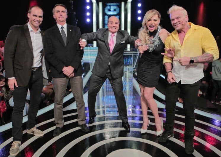 Em embate histórico, Léo Aquilla e Jair Bolsonaro participam do "Mega Senha" na RedeTV!