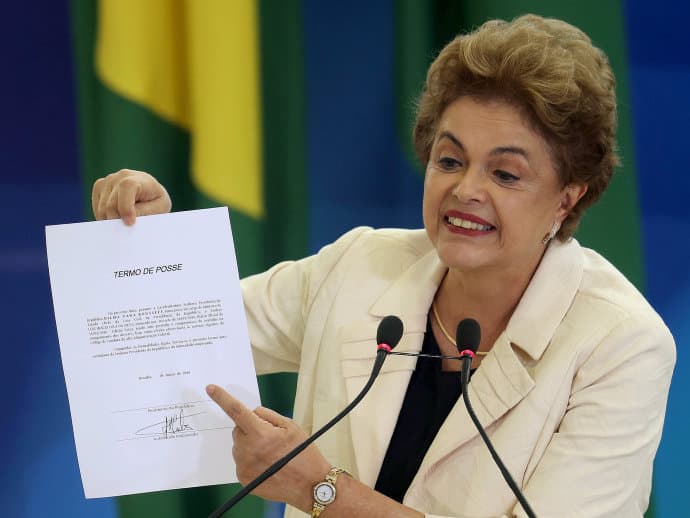 Presidente afastada, Dilma surpreende e fará revelações na TV aberta