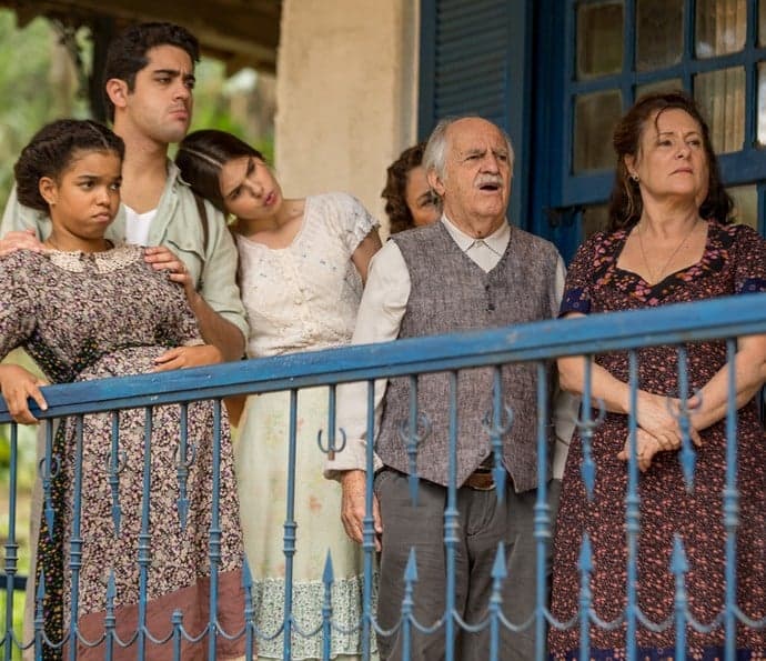 "Êta Mundo Bom": Inácio expulsa família de Cunegundes da fazenda