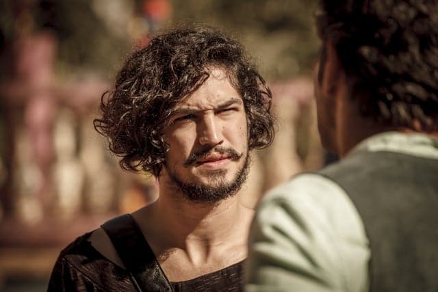 "Velho Chico": Santo decide apoiar Miguel e Olívia