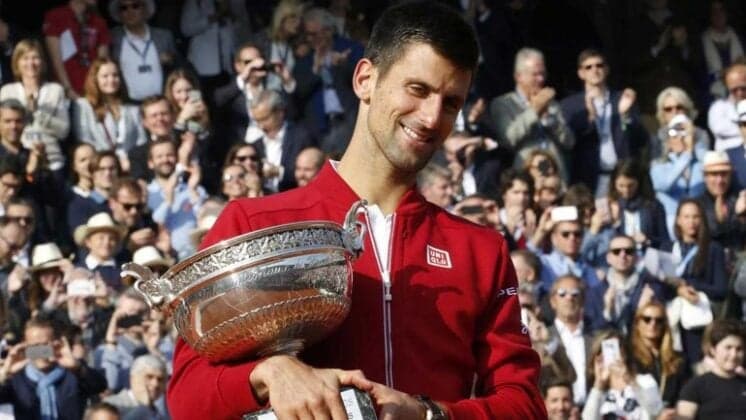 Band incomoda público ao cortar discurso do campeão no Roland Garros