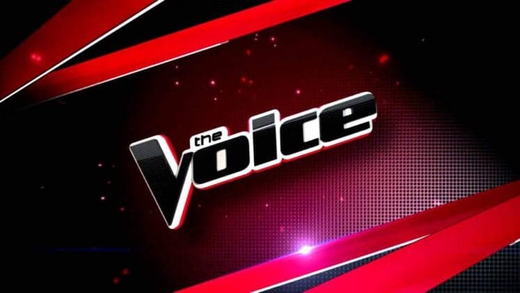 Barriga de Claudia Leitte rouba a cena na final do "The Voice"