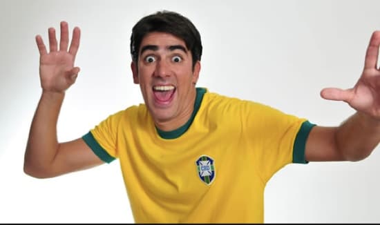 Marcelo Adnet grava ‘primeiros ensaios’ de talk show