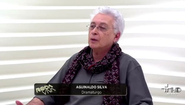 Aguinaldo Silva grava entrevista para o "Roda Viva", da TV Cultura