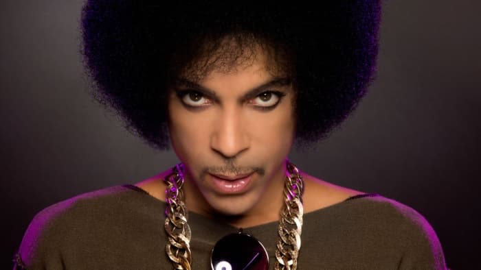 Divulgado laudo da morte de Prince; cantor morreu com 50kg