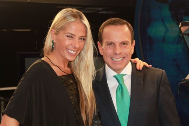 Adriane Galisteu vai comandar programa na Band News