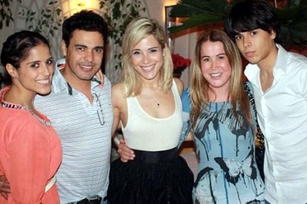 Zezé Di Camargo homenageia Zilu no Instagram: "Quem me ajudou a escolher a foto foi minha namorada"