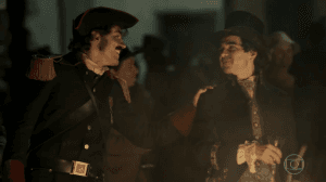Tolentino (Ricardo Pereira) e André (Caio Blat) em cena de "Liberdade, Liberdade" (Foto: Reprodução/Globo)