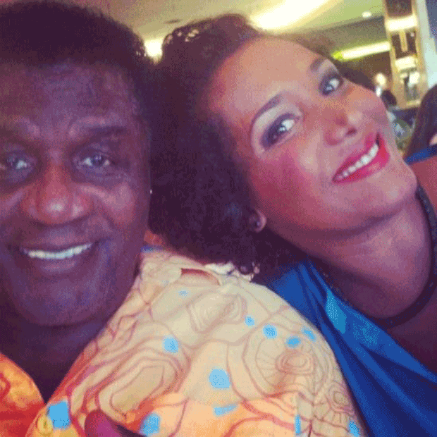 Após desaparecimento, filha de Tony Tornado se recupera em clínica