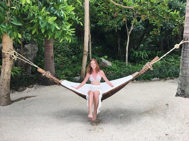 Marina Ruy Barbosa publica foto e seguidores sugerem: "passa protetor"