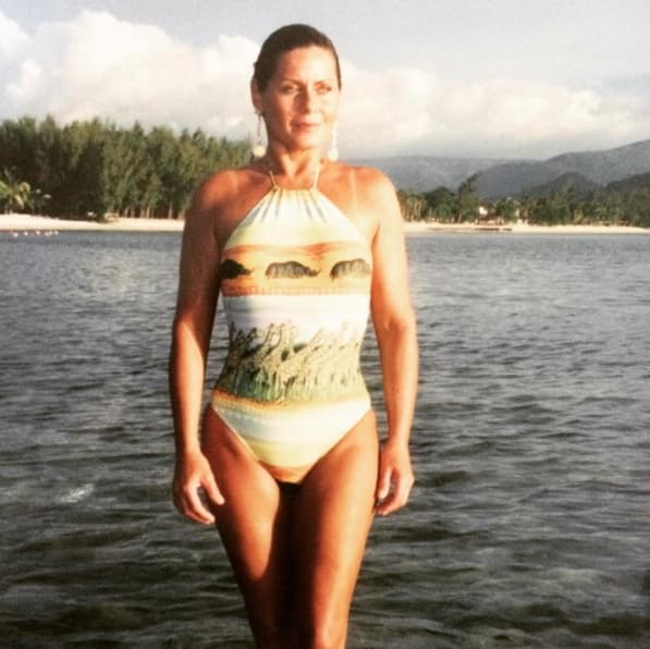 Vera Fischer se rende e estreia no Instagram