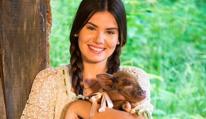 http://tvfoco.uai.com.br/wp-content/uploads/2015/05/Daniela-Mercury.jpg