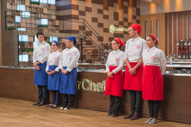 Cozinheiros do “MasterChef” preparam jantar romântico em prova em equipe
