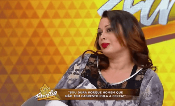 Barraqueira faz "Casos de Família" bombar e empatar com a Globo