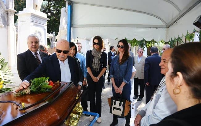 Enterro de Guilherme Karam é realizado no Rj
