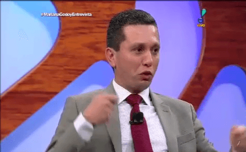 Deputado Fausto Pinato comete xenofobia contra o nordeste ao vivo na RedeTV!