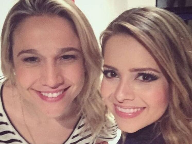 Sem Junior, Sandy enfrenta Fernanda Gentil em programa da Globo