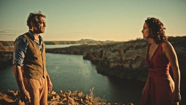 "Velho Chico": Tereza revela a Santo que Miguel é seu filho; saiba como será