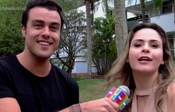 Ana Paula revela que trocou telefone com Joaquim Lopes ao deixar "BBB"
