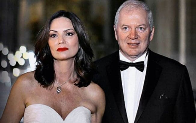 Lírio Parisotto acusa Luiza Brunet de feri-lo: "Levei dez pontos"