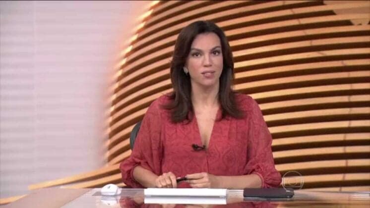 Ana Paula Araújo se desdobra para comandar jornalísticos e chama atenção na Globo