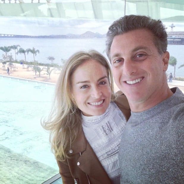Luciano Huck e Angélica visitam Museu do Amanhã: "Lugar Lindo"