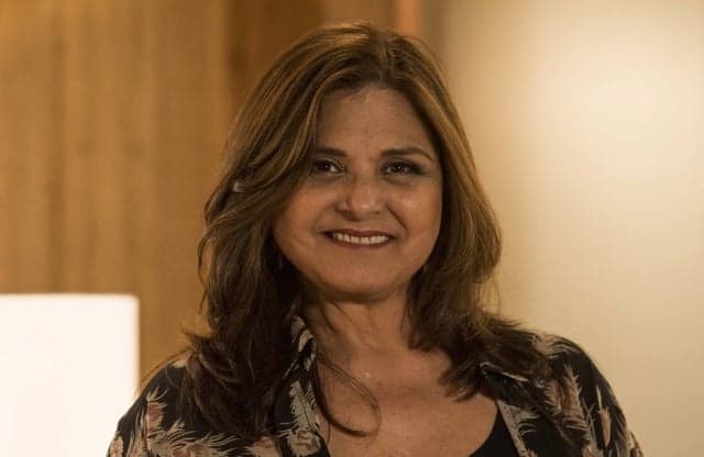 Ainda da Record, Elisângela é escalada para "À Flor da Pele" da Globo