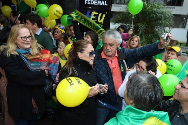 Artistas vão à Curitiba e declaram apoio à Sérgio Moro e à Lava Jato