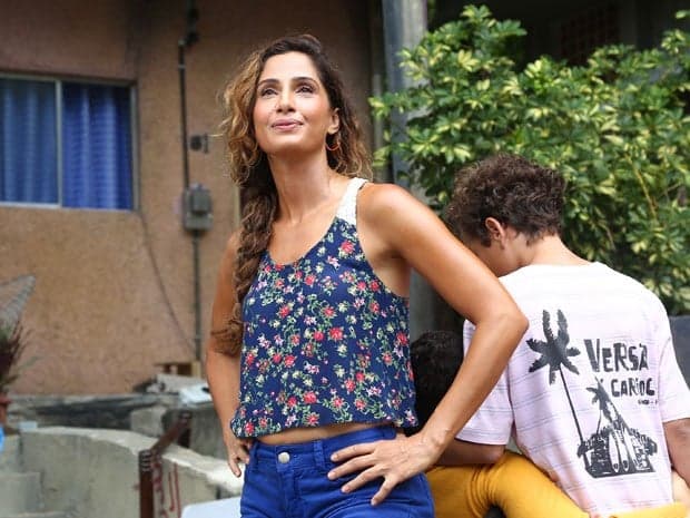 Camila Pitanga comenta rejeição em "Babilônia" e fala sobre Tereza de "Velho Chico"